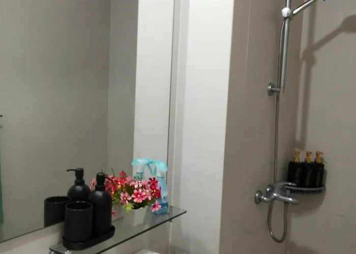 Bed & Breakfast A&a Staycation Manila